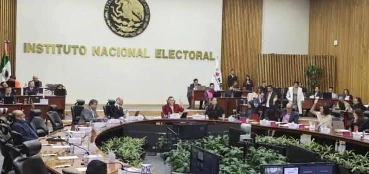 Pese a errores, el INE votará listas de candidatos para la elección judicial Pese a errores, el INE votará listas de candidatos para la elección judicial