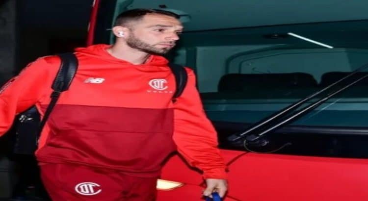 Pau López regresa a Toluca tras cumplir todas sus metas en Europa