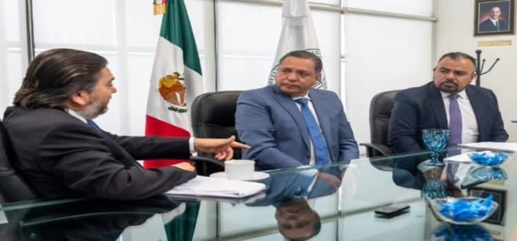 Gobierno municipal y Colegio de Notarios se unen para impulsar regularización del patrimonio en Toluca