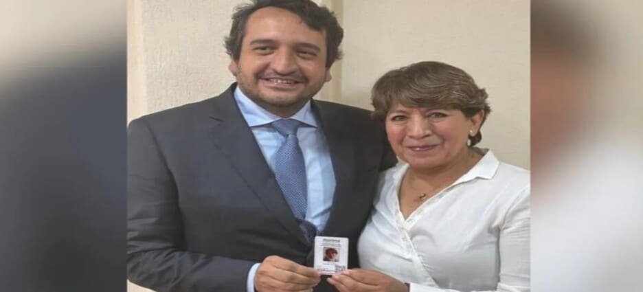 Gobernadora Delfina Gómez recibe credencial de afiliación a Morena en Edomex
