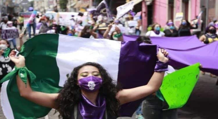 Comerciantes esperan marchas del 8M con calma en Toluca; operarán con normalidad