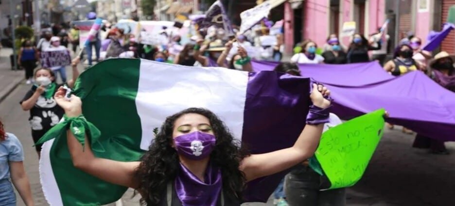 Comerciantes esperan marchas del 8M con calma en Toluca; operarán con normalidad