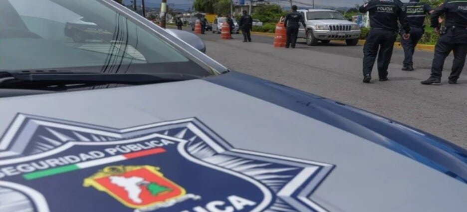 Detienen a 4 y recuperan un vehículo con reporte de robo en Toluca