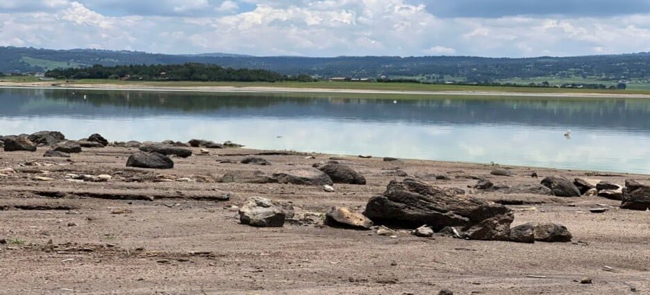 Calor preocupa a pobladores por disminución de agua en Metepec