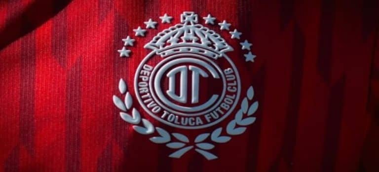Toluca modifica su escudo tras el título