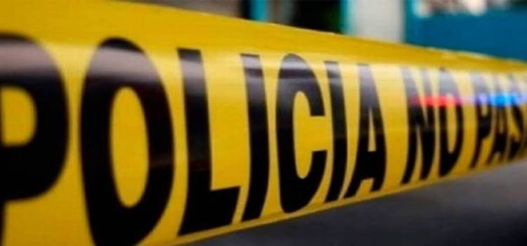 Captan a 2 chicas abandonando restos humanos de un feto de 4 meses en Toluca