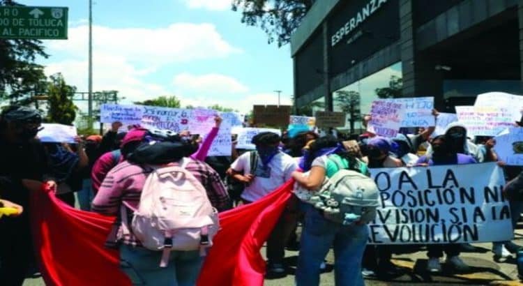 Ya son 26 planteles en paro por protestas de alumnos en Toluca; Comisión pide diálogo