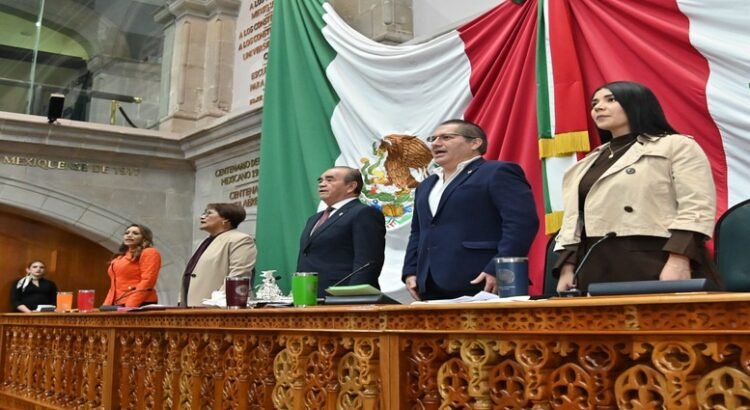 Congreso aprueba penas de cárcel por acecho a mujeres en Edomex