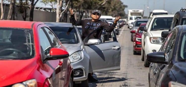 Persiste desorden en calles de Toluca por falta de infracciones