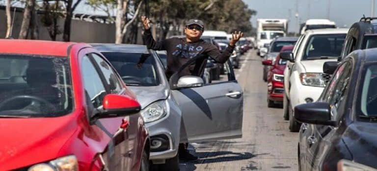 Persiste desorden en calles de Toluca por falta de infracciones