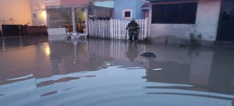 Autoridades revisan y reparan severos encharcamientos tras intensas lluvias en Toluca