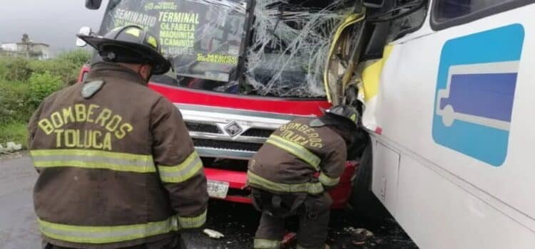 Refuerzan operativos en transporte público de Toluca Refuerzan operativos en transporte público de Toluca