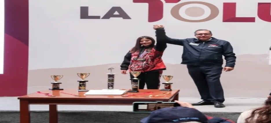 Reconocen a campeona internacional de Muay Thai en Toluca