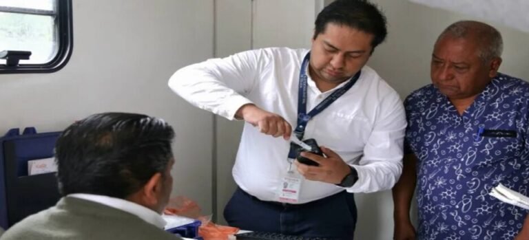 Ricardo Moreno inicia operativos en transporte público de Toluca