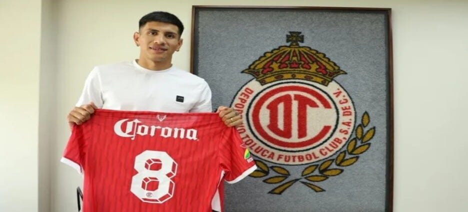 Llega "Nico" Castro al Toluca desde el futbol español