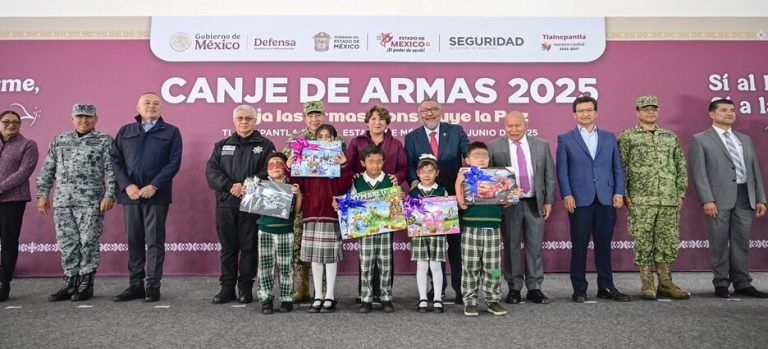 [8:15 p.m., 2/6/2025] Requiem: Tlaxcala https://tlaxcaladigital.mx/2025/06/03/habitantes-de-sanctorum-claman-ayuda-tras-inundaciones-y-abandono-de-sus-autoridades/ https://tlaxcaladigital.mx/2025/06/03/continuaran-las-lluvias-durante-toda-la-semana-en-tlaxcala/ https://tlaxcaladigital.mx/2025/06/03/anuncian-nuevos-cierres-viales-del-21-al-22-de-junio-en-el-libramiento-tlaxcala/ [8:36 p.m., 2/6/2025] Requiem: Cuernavaca https://cuernavacadigital.com/2025/06/03/ferias-tradicionales-en-riesgo-por-obras-inconclusas-del-alm/ https://cuernavacadigital.com/2025/06/03/cabildo-abierto-de-cuernavaca-se-consolida-como-espacio-de-dialogo-y-solucion/ https://cuernavacadigital.com/2025/06/03/conductor-se-impacta-contra-puestos-de-quesadillas-en-coajomulco-morelos/ [8:53 p.m., 2/6/2025] Requiem: Ecatepec https://ecatepecdigital.com/despliegan-operativo-tormenta-tras-fuertes-lluvias-en-ecatepec/ https://ecatepecdigital.com/no-entregaran-mas-recursos-a-municipios-que-no-ejerzan-el-monto-de-alertas-de-genero-en-edomex/ https://ecatepecdigital.com/investigan-a-5-sindicatos-involucrados-en-presunta-red-de-despojo-en-edomex/ https://ecatepecdigital.com/reactivan-operacion-de-parquimetros-en-ecatepec/ [9:05 p.m., 2/6/2025] Requiem: Neza https://nezahualcoyotldigital.com/de-nueva-cuenta-se-vuelven-a-inundar-avenidas-de-neza/ https://nezahualcoyotldigital.com/investigan-a-5-sindicatos-involucrados-en-presunta-red-de-despojo-en-edomex/ https://nezahualcoyotldigital.com/no-entregaran-mas-recursos-a-municipios-que-no-ejerzan-el-monto-de-alertas-de-genero-en-edomex/ [9:17 p.m., 2/6/2025] Requiem: Naucalpan https://naucalpandigital.com/intensas-lluvias-suben-nivel-del-agua-en-presa-los-cuartos-naucalpan/ https://naucalpandigital.com/no-entregaran-mas-recursos-a-municipios-que-no-ejerzan-el-monto-de-alertas-de-genero-en-edomex/ https://naucalpandigital.com/investigan-a-5-sindicatos-involucrados-en-presunta-red-de-despojo-en-edomex/ https://naucalpandigital.com/detienen-a-4-por-robo-de-mercancia-y-secuestro-en-naucalpan/ [9:30 p.m., 2/6/2025] Requiem: Toluca https://tolucadigital.mx/persiste-desorden-en-calles-de-toluca-por-falta-de-infracciones/ https://tolucadigital.mx/investigan-a-5-sindicatos-involucrados-en-presunta-red-de-despojo-en-edomex/ https://tolucadigital.mx/no-entregaran-mas-recursos-a-municipios-que-no-ejerzan-el-monto-de-alertas-de-genero-en-edomex/ https://tolucadigital.mx/ricardo-moreno-se-posiciona-entre-los-alcaldes-mejor-evaluados-del-pais/ [9:37 p.m., 2/6/2025] Requiem: Tlalnepantla https://tlalnepantladigital.com/tlalnepantla-resalta-por-alta-participacion-en-eleccion-judicial/ https://tlalnepantladigital.com/no-entregaran-mas-recursos-a-municipios-que-no-ejerzan-el-monto-de-alertas-de-genero-en-edomex/ https://tlalnepantladigital.com/investigan-a-5-sindicatos-involucrados-en-presunta-red-de-despojo-en-edomex/