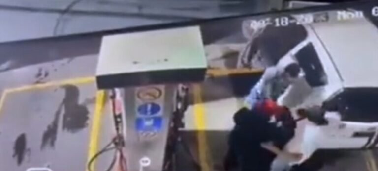 Captan en video asalto a gasolinería en Toluca