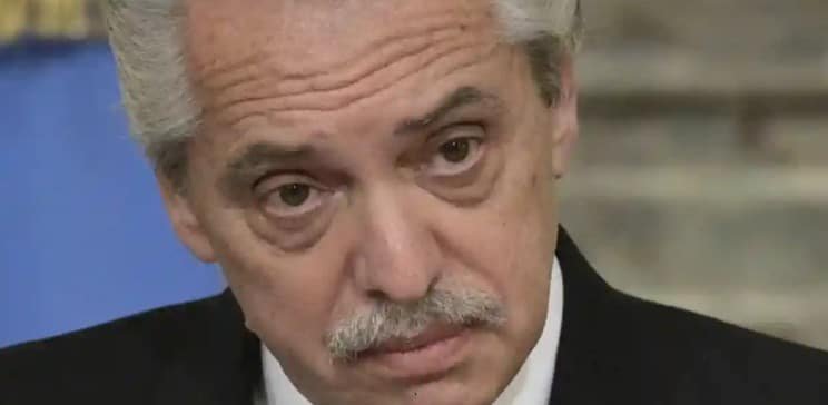 Por corrupción, procesan a Alberto Fernández