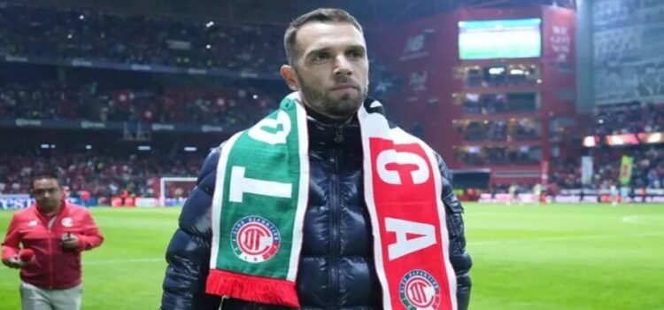 Ex-portero del Toluca jugará Europa League tras ser ‘desechado’ por Mohamed Ex-portero del Toluca jugará Europa League tras ser ‘desechado’ por Mohamed