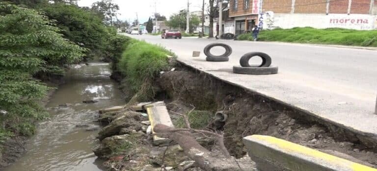 Habitantes se preocupan por posible deslave al Norte de Toluca