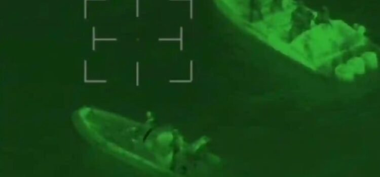 Intercepta Francia velero con 1.8 toneladas de droga procedente de México