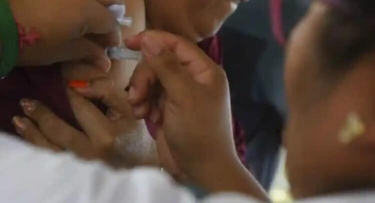 Intensifica la Secretaría de Salud vacunación contra el sarampión Intensifica la Secretaría de Salud vacunación contra el sarampión