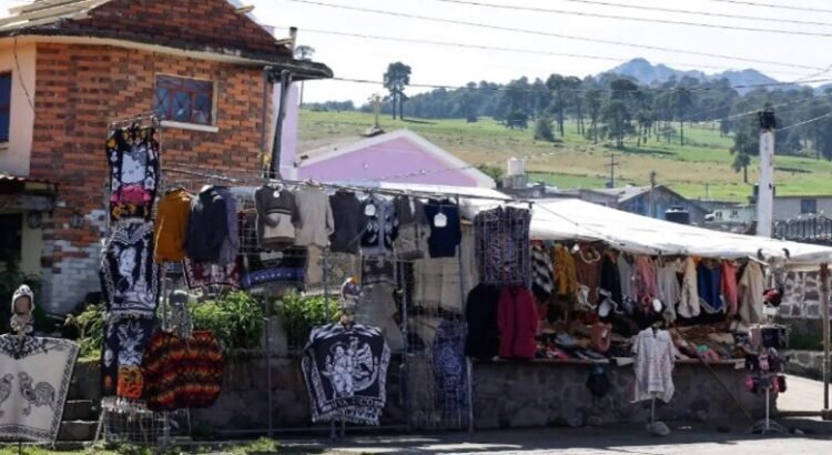 Comunidad al pie del Nevado de Toluca enfrenta crisis por cierre del parque Comunidad al pie del Nevado de Toluca enfrenta crisis por cierre del parque