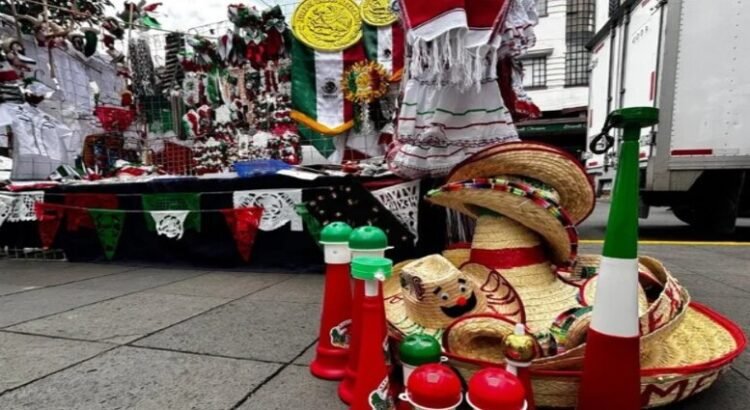 Bajas las las ventas de artículos patrios en Toluca Bajas las las ventas de artículos patrios en Toluca