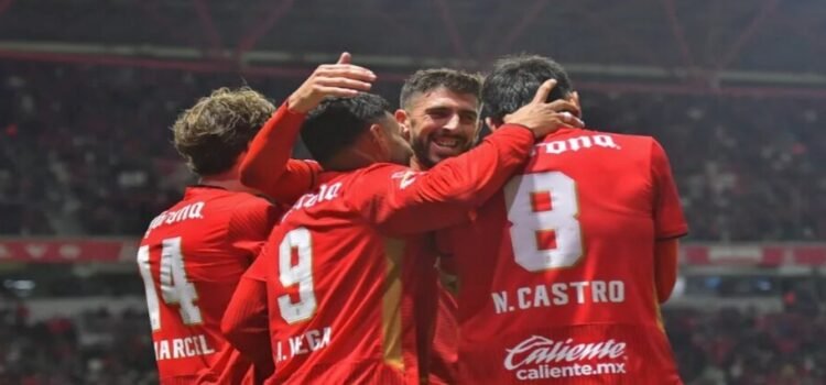 Toluca golea a Rayados Diablos del Toluca golean a Rayados