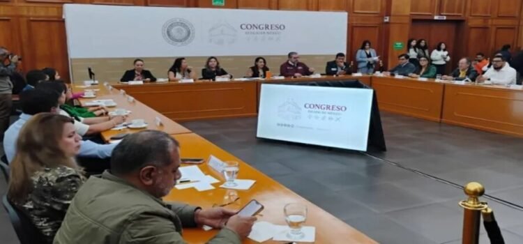 Existen 900 medidas de protección para periodistas y defensores de derechos humanos en Edomex Existen 900 medidas de protección para periodistas y defensores de derechos humanos en Edomex