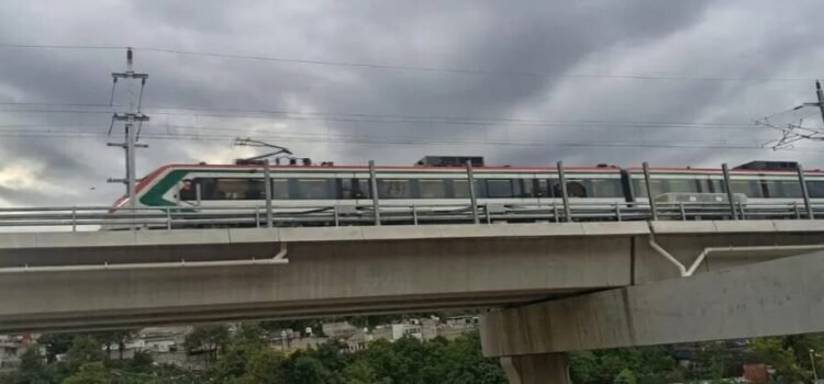 Inician pruebas del Tren Interurbano México-Toluca a Observatorio Inician pruebas del Tren Interurbano México-Toluca a Observatorio