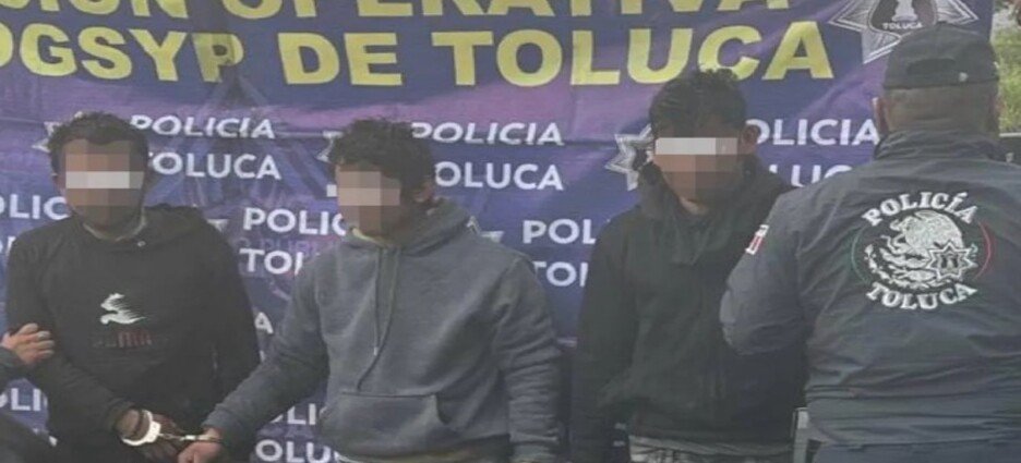 Recuperan vehículos robados en Toluca