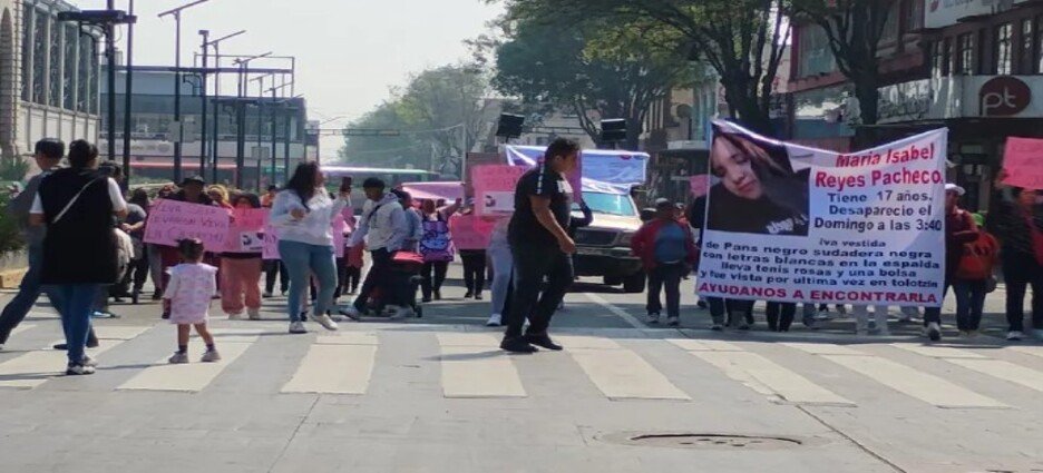 Familia busca a menor desaparecida en Toluca