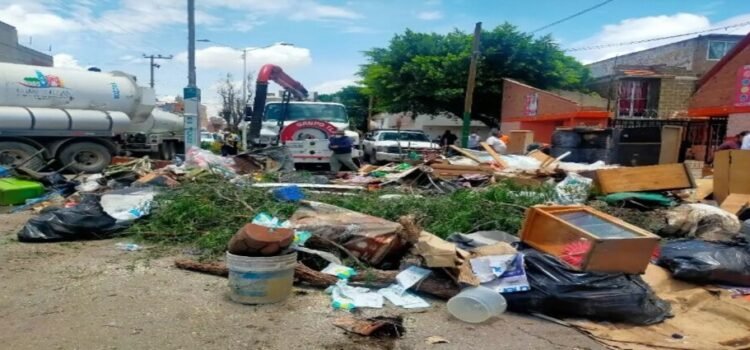 Gobierno del Edomex censa 10,000 familias afectadas por lluvias Gobierno del Edomex censa 10,000 familias afectadas por lluvias