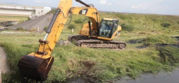Conagua inicia limpieza del río Lerma-Santiago en Edomex Conagua inicia limpieza del río Lerma-Santiago en Edomex