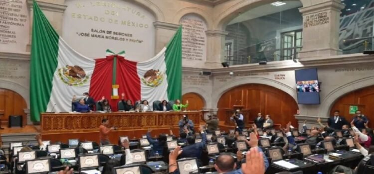 Diputados cuestionan pendientes en seguridad y desarrollo económico en Edomex Diputados cuestionan pendientes en seguridad y desarrollo económico en Edomex