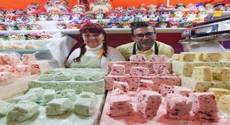 Dulce de turrón llega antes del Día de Muertos a los Portales del Centro de Toluca Dulce de turrón llega antes del Día de Muertos a los Portales del Centro de Toluca