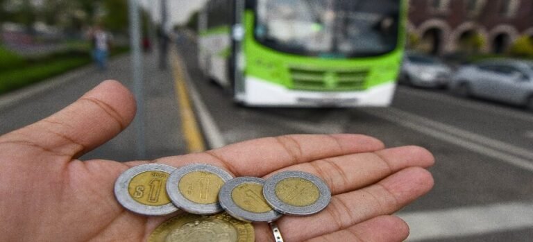 Entra en vigor tarifa de 14 pesos en transporte público
