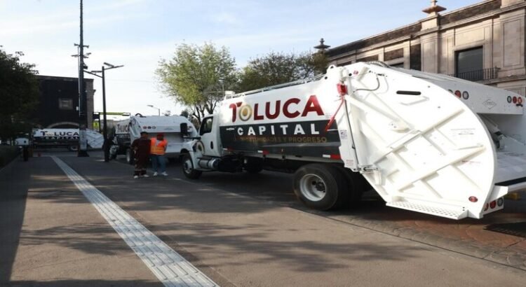 Comerciantes responsabilizan a informales de convertir Jardineras de Avenida Lerdo de Toluca en basureros