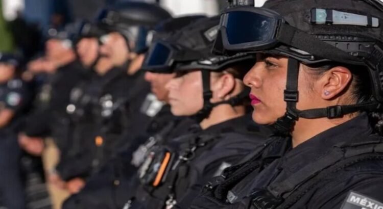 Despliegan 500 elementos policiacos por Buen Fin en Toluca Despliegan 500 elementos policiacos por Buen Fin en Toluca