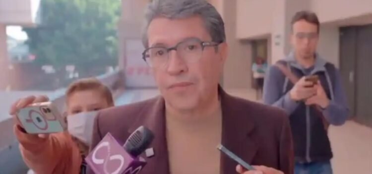 Deben Gobierno y Congreso “escuchar todas las voces”: Monreal