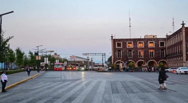 Cierres viales por el desfile del 20 de noviembre en Toluca