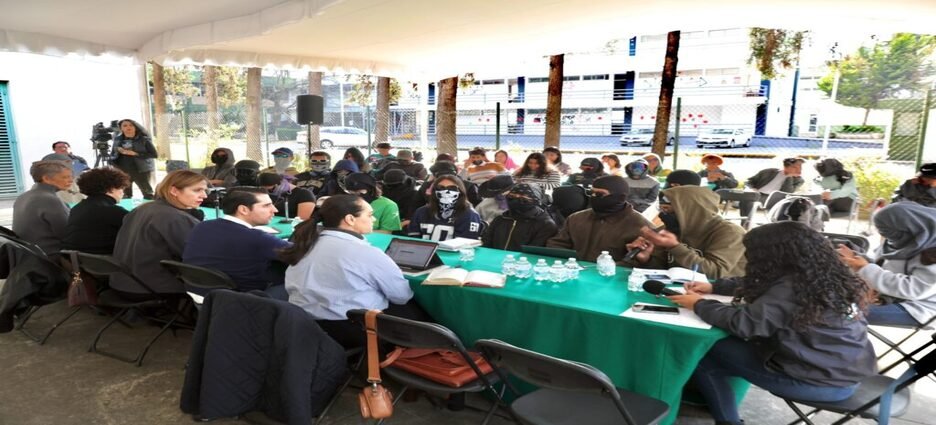 EUA rompe mesa de diálogo con UAEMex; advierte que no entregará rectoría