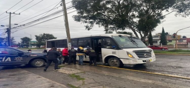 Mantienen operativo “Sendero Seguro” para proteger traslados escolares en Toluca