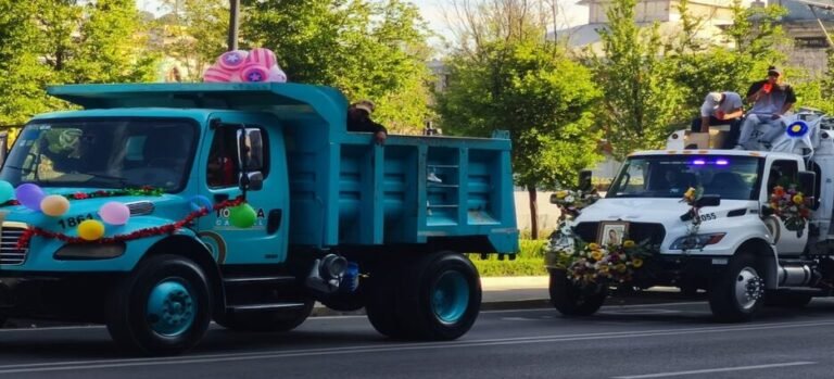 Trabajadores de Servicios Públicos celebran a la Virgen en Toluca