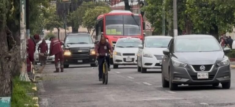 Transportistas reportan pérdidas por ciclovía de Isidro Fabela en Toluca