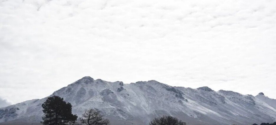 Registran caída de nieve en el Nevado de Toluca