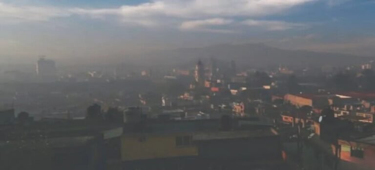 Primer mes del programa Hoy no Circula presento alta contaminación en Toluca