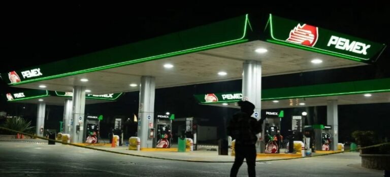 Transportistas de Toluca enfrentan alza al diésel