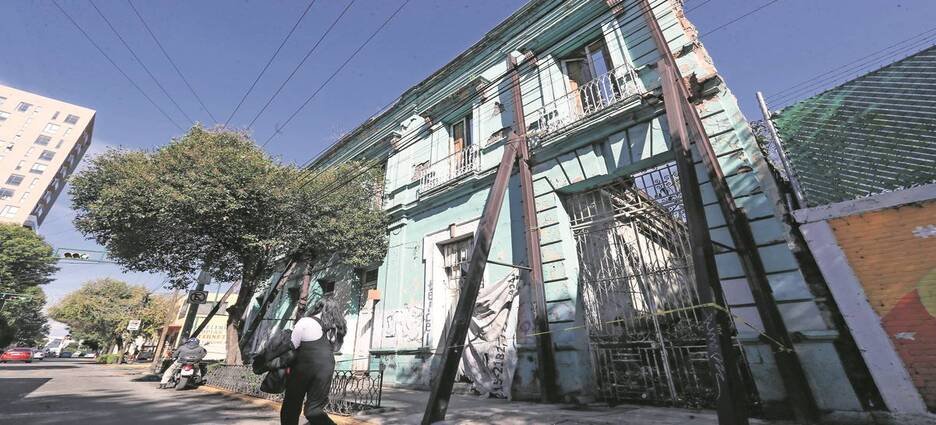 Patrimonio arquitectónico de Toluca se cae a pedazos